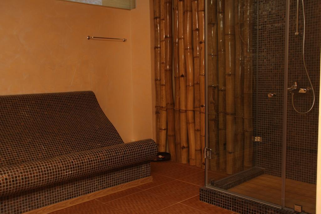 Aparthotel Marina Holiday Club Pomorie Exteriör bild